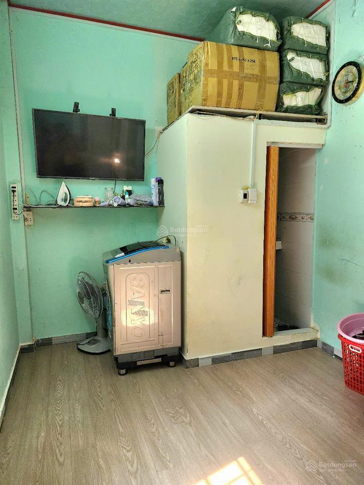 Bán gấp nhà riêng chính chủ quận 1giá 2 tỷ