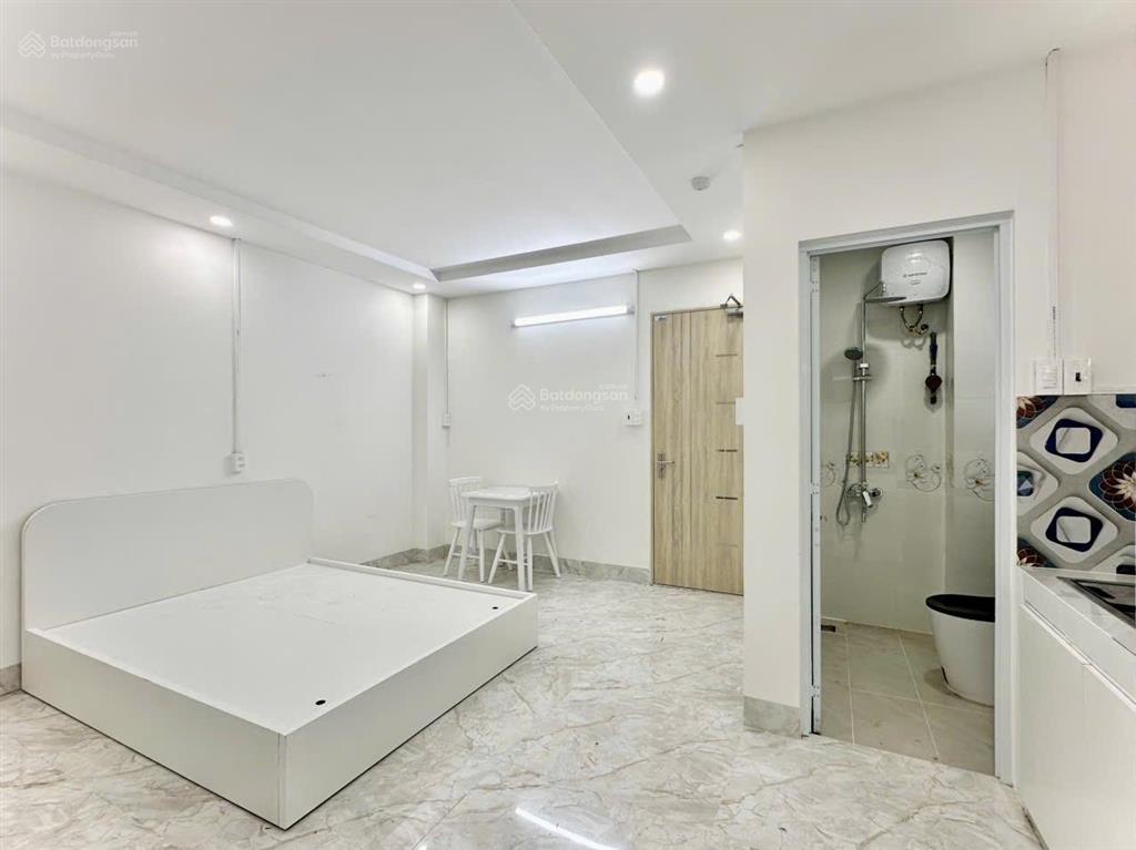 Chdv mới xây full nội thất  vòng xoay phú lâm  bóc seal mới 100%