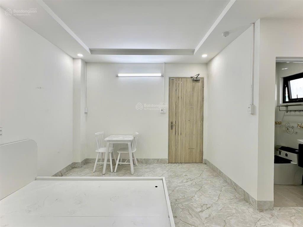 Chdv mới xây full nội thất  vòng xoay phú lâm  bóc seal mới 100%