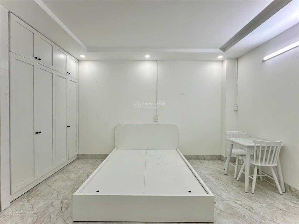 Chdv mới xây full nội thất  vòng xoay phú lâm  bóc seal mới 100%