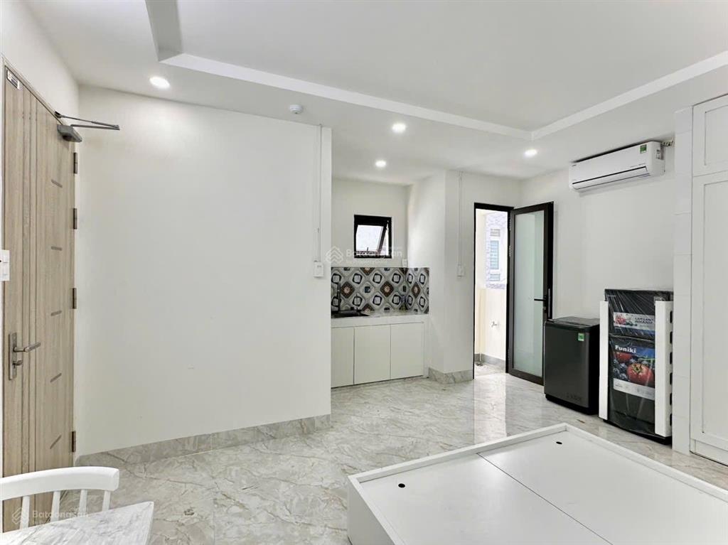 Chdv mới xây full nội thất  vòng xoay phú lâm  bóc seal mới 100%