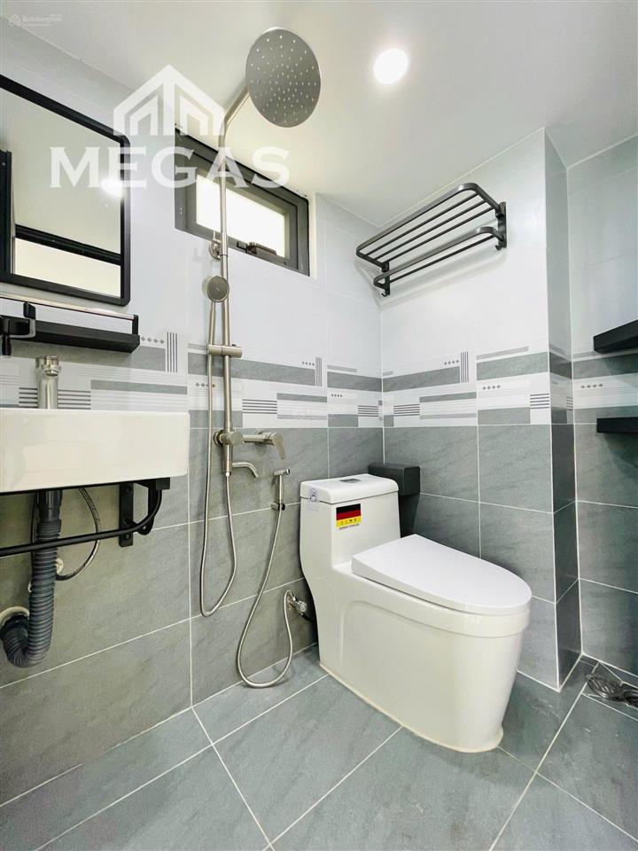 Cc mini full nội thất  máy giặt riêng  bancol cửa sổ  duplex  studio  hoà bình  lê văn quới