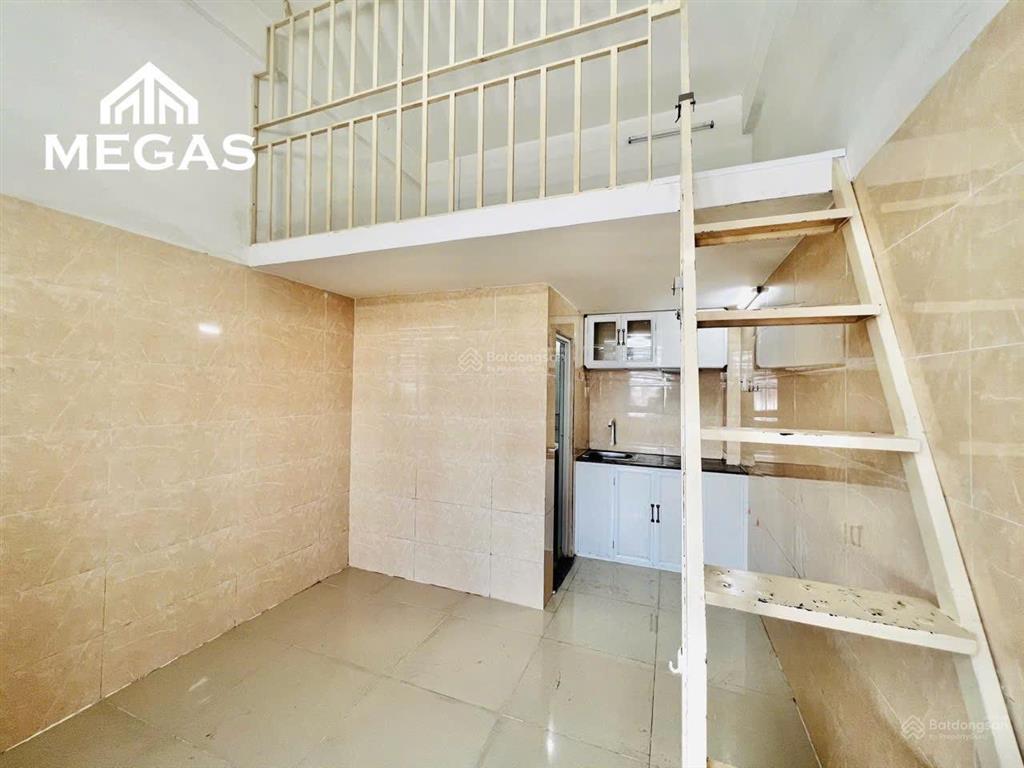 Phòng trọ gác cao  rộng an ninh sạch sẽ thuận tiện di chuyển giáp q6
