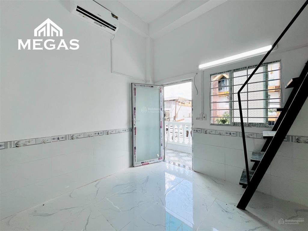 Duplex gác cao ngay nguyễn văn luông  mới 100%  đường lớn oto tới chỗ  thuận tiện di chuyển