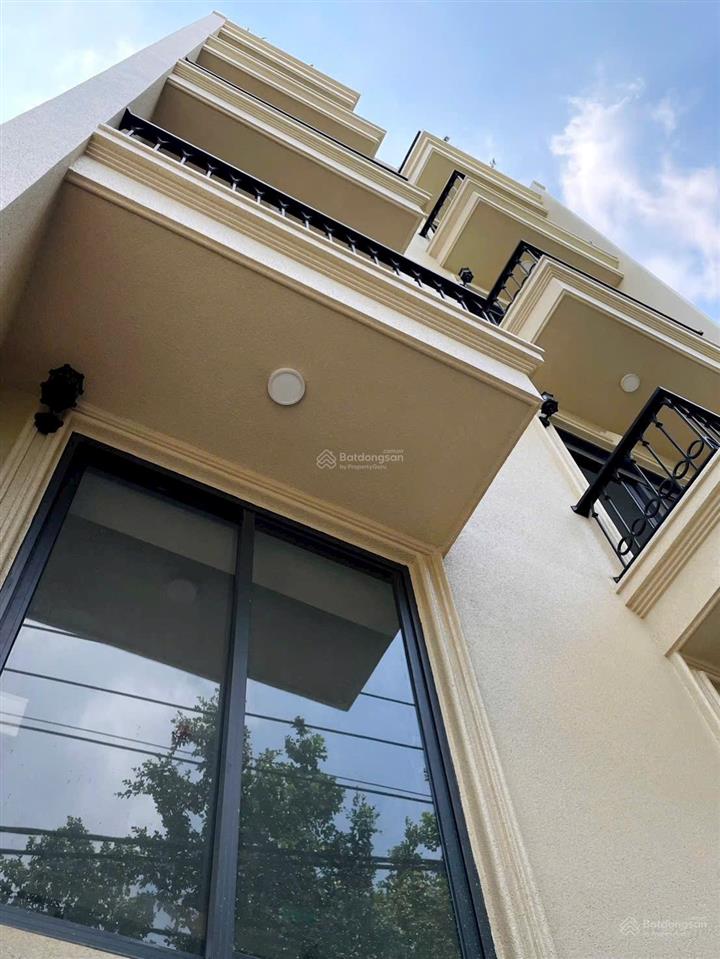 Chdv mini mới xây  thang máy  siêu đẹp ngay lê văn quới  hoà bình