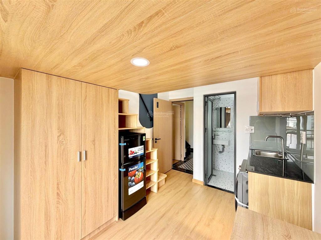 Duplex đầy đủ nội thất cho sinh viên vlu, iuh  có ban công riêng siêu đẹp