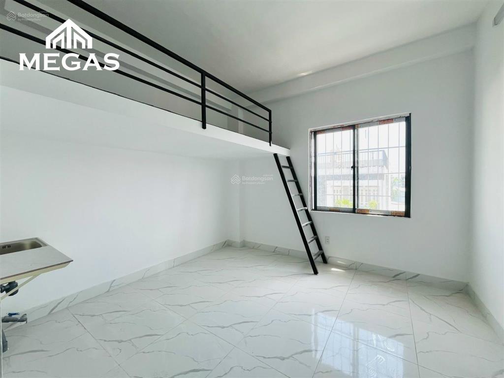 Phòng trọ có gác cửa sổ & ban công giá từ 2 triệu 8 ngay phan anh giáp tân phú