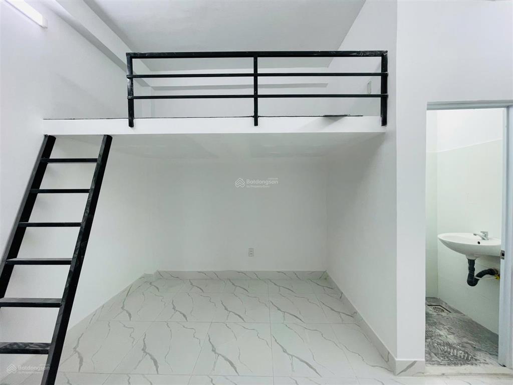 Phòng trọ có gác cửa sổ & ban công giá từ 2 triệu 8 ngay phan anh giáp tân phú