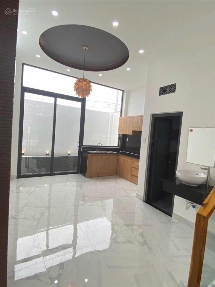 Bán gấp căn nhà 1 trệt, 1 lầu, hẻm 1/ đường an phú tây cách chợ bờ đất mới 300m