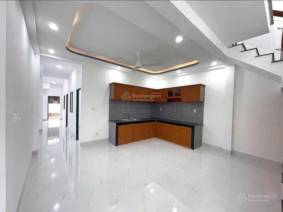 Vietbank chánh hưng thanh lý nhà 1 trệt, 1 lầu, ở ngay kdc gia hòa, xã bình hưng, sổ hồng riêng