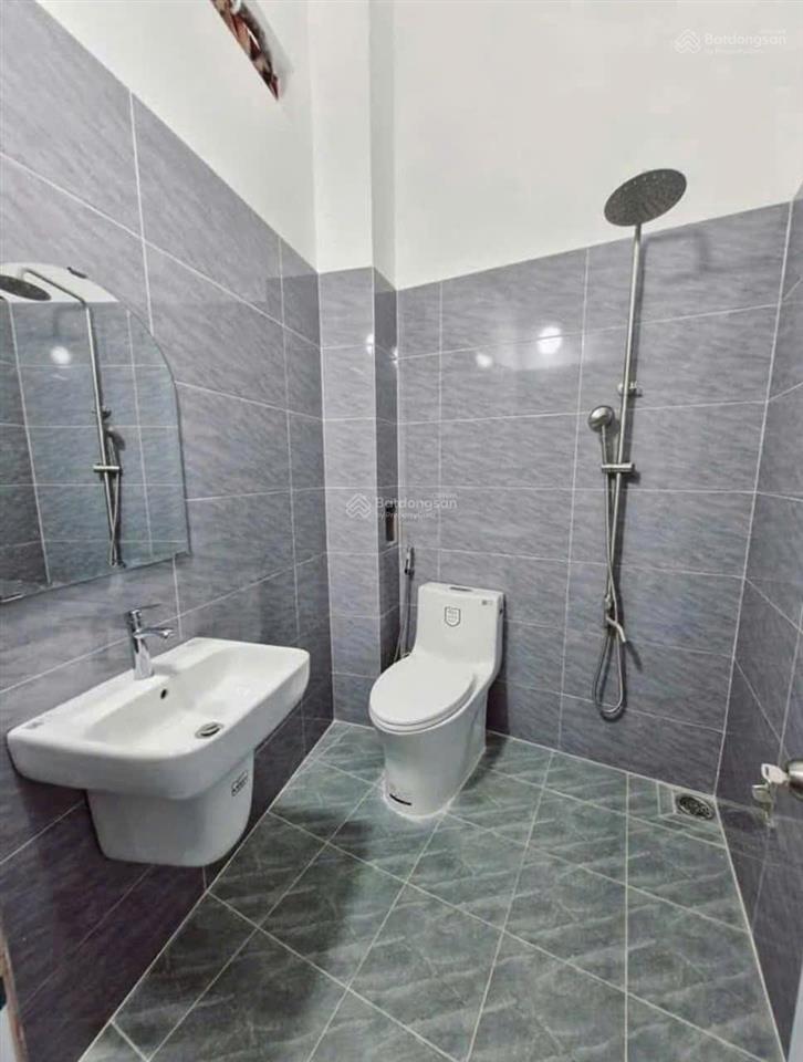 Bán nhà sổ riêng ngay đường trịnh quang nghị, gần ql50