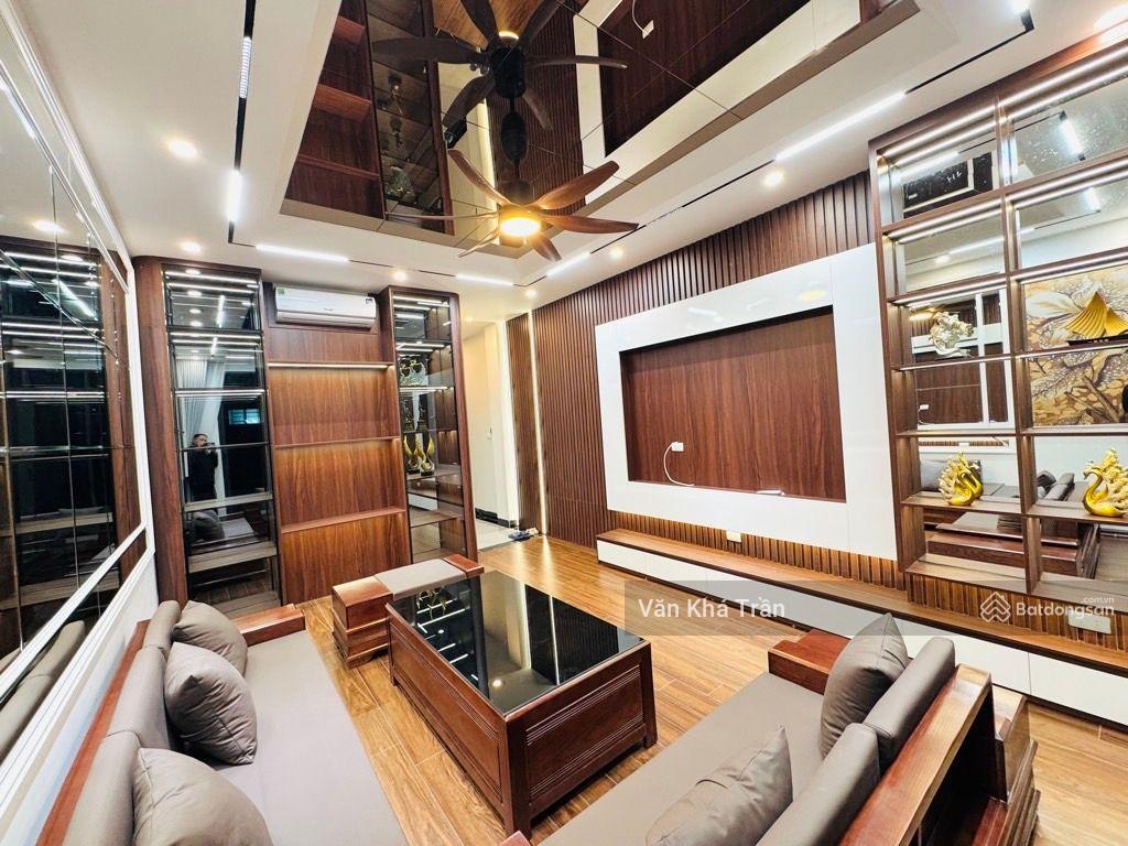 Bán nhà siêu hiếm khương trung  thanh xuân  50m²  6 tầng thang máy  18 tỷ