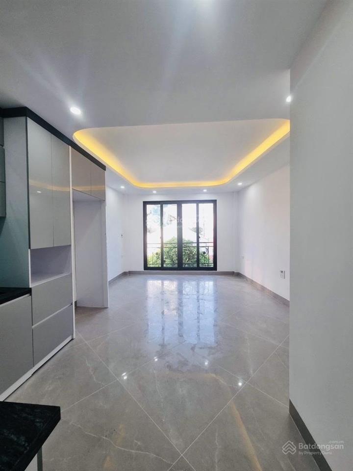 Bán nhà phân lô lê trọng tấn  thanh xuân lô góc 3, thang máy, ô tô vào nhà  13,9 tỷ