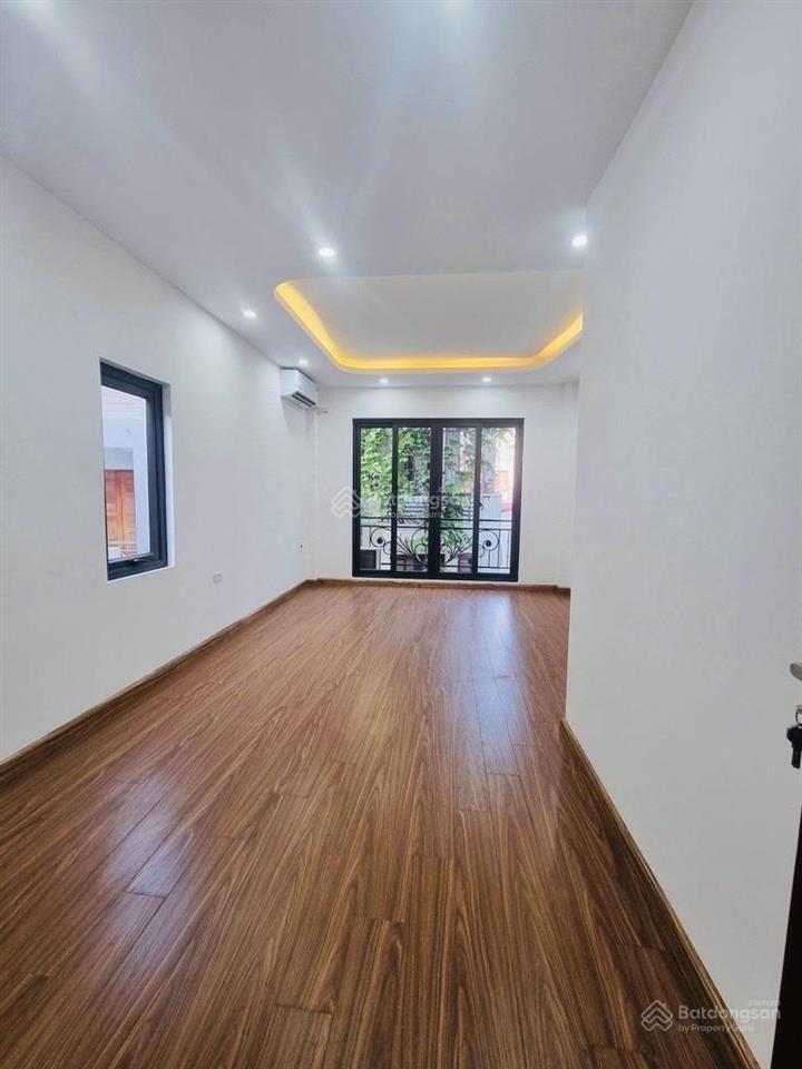Bán nhà phân lô lê trọng tấn  thanh xuân lô góc 3, thang máy, ô tô vào nhà  13,9 tỷ