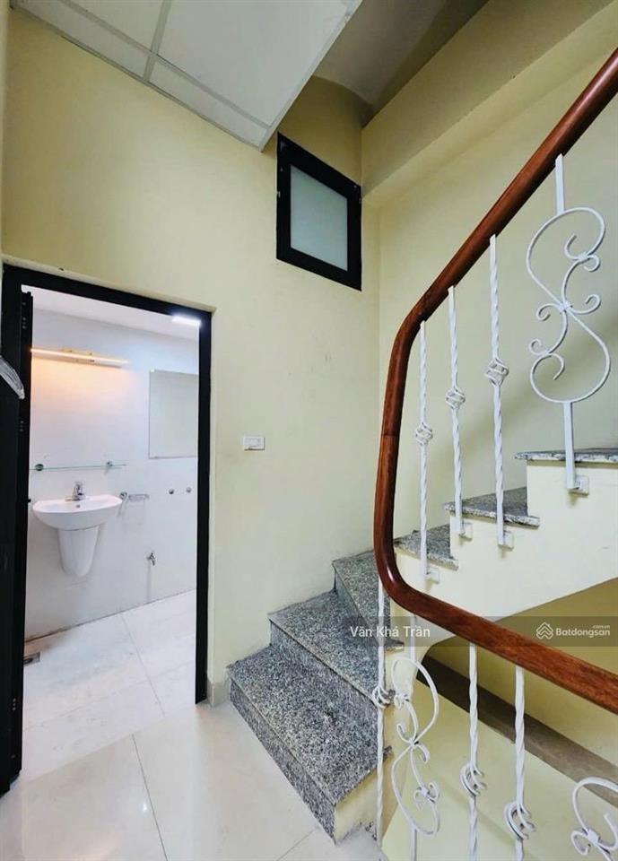 Bán nhà riêng mặt phố khâm thiên  đống đa 61m² 5 tầng mt 4.5m 35 tỷ