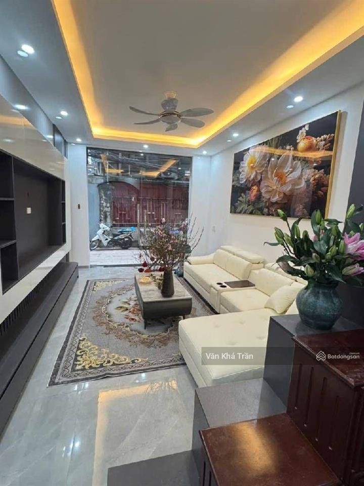 Bán nhà nguyễn chí thanh  ba đình  45m²  5 tầng  ô tô vào nhà  giá 19.9 tỷ