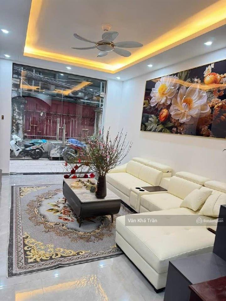Bán nhà nguyễn chí thanh  ba đình  45m²  5 tầng  ô tô vào nhà  giá 19.9 tỷ
