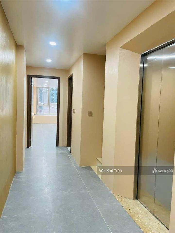 Bán tòa nhà phố láng hạ, ba đình, 65m, xây 8 tầng, thang máy, ô tô vào nhà 35,5 tỷ