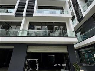 Bán nhà biệt thự song lập phố nguyên hồng, đống đa lô góc 72m 5 tầng mt 6m 43 tỷ