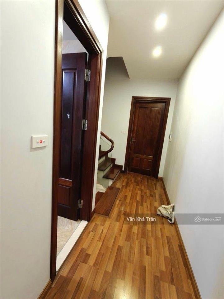 Bán nhà riêng phố hoàng cầu, đống đa siêu đẹp 51m, mt5m, 5 tầng thang máy giá 30,3 tỷ