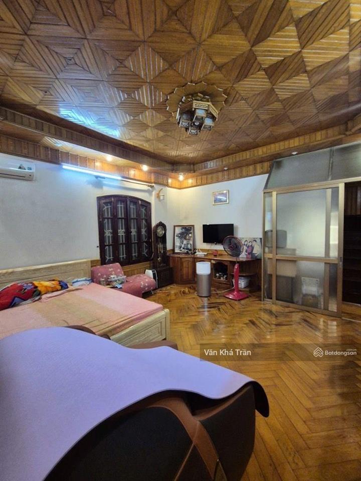 Bán nhà phố nguyễn chí thanh, đống đa, lô góc ô tô 52m 5 tầng 31 tỷ