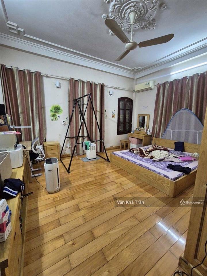 Bán nhà phố nguyễn chí thanh, đống đa, lô góc ô tô 52m 5 tầng 31 tỷ