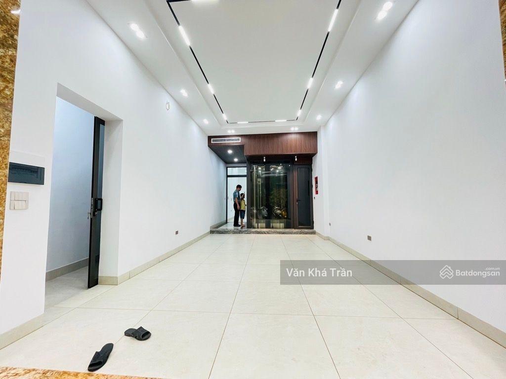 Bán nhà riêng phố tây sơn  đống đa  ô tô vào nhà 65m 5 tầng thang máy 25 tỷ