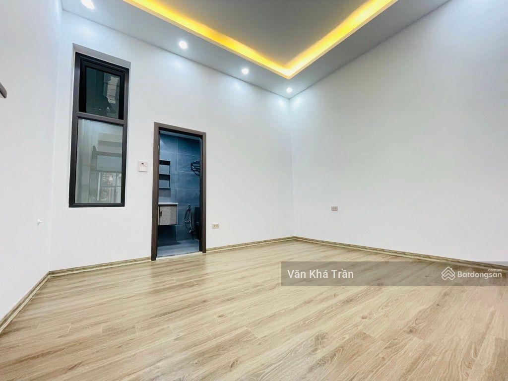Bán nhà riêng phố tây sơn  đống đa  ô tô vào nhà 65m 5 tầng thang máy 25 tỷ
