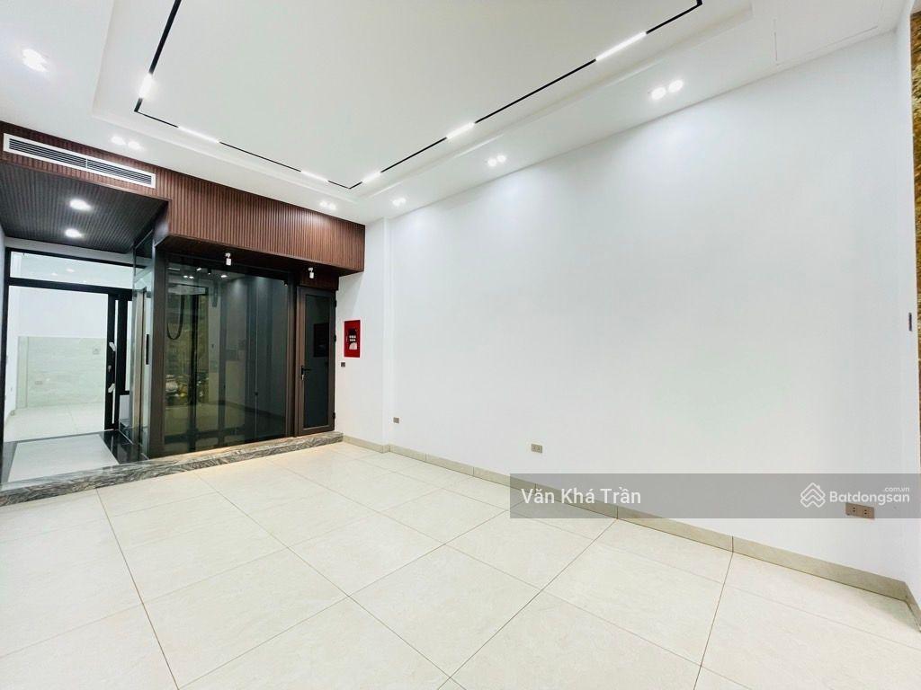 Bán nhà riêng phố tây sơn  đống đa  ô tô vào nhà 65m 5 tầng thang máy 25 tỷ
