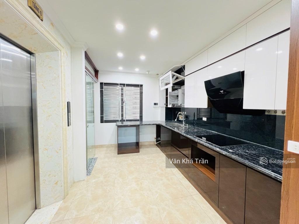 Bán nhà hoàng cầu phân lô ô tô vào nhà thang máy vừa ở vừa kinh doanh tốt 59m2 giá 30,5 tỷ