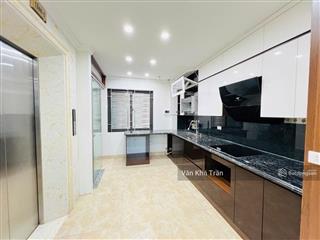 Bán nhà hoàng cầu phân lô ô tô tránh thang máy 59m2 giá 30,5 tỷ