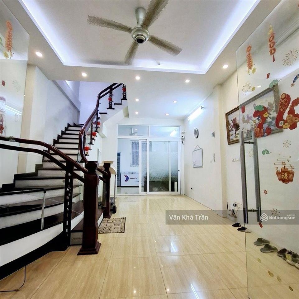 Chính chủ bán nhà ô chợ dừa, đống đa siêu đẹp 62m 5 tầng 27.8 tỷ