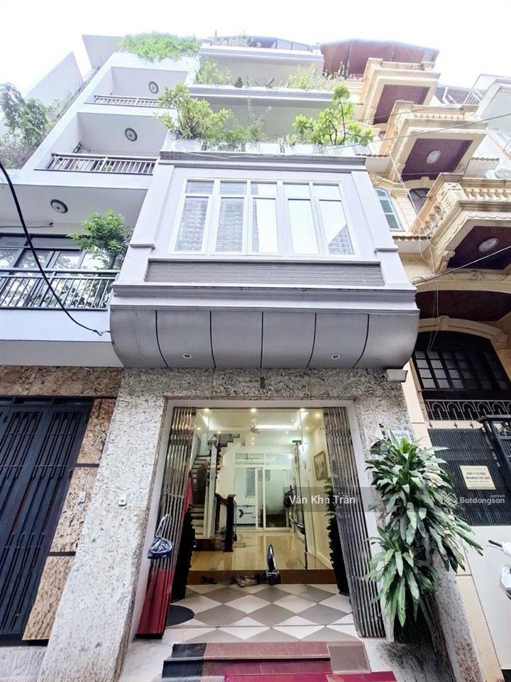 Chính chủ bán nhà ô chợ dừa, đống đa siêu đẹp 62m 5 tầng 27.8 tỷ