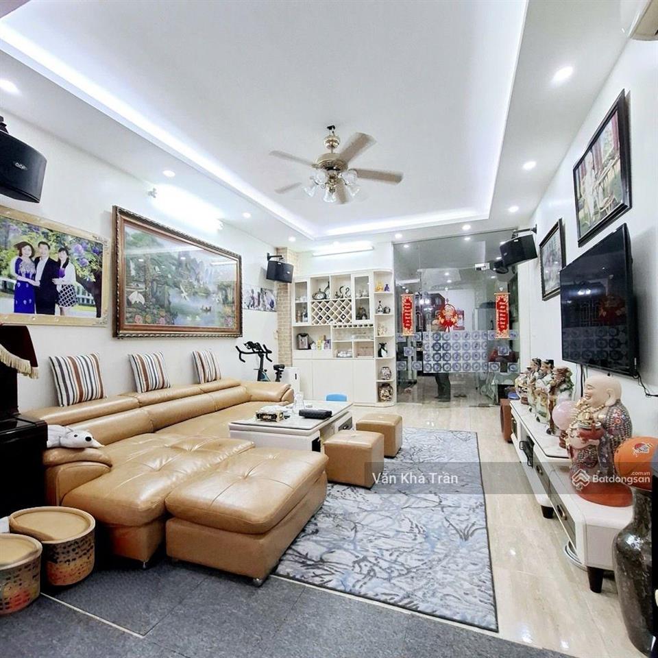 Chính chủ bán nhà ô chợ dừa, đống đa siêu đẹp 62m 5 tầng 27.8 tỷ
