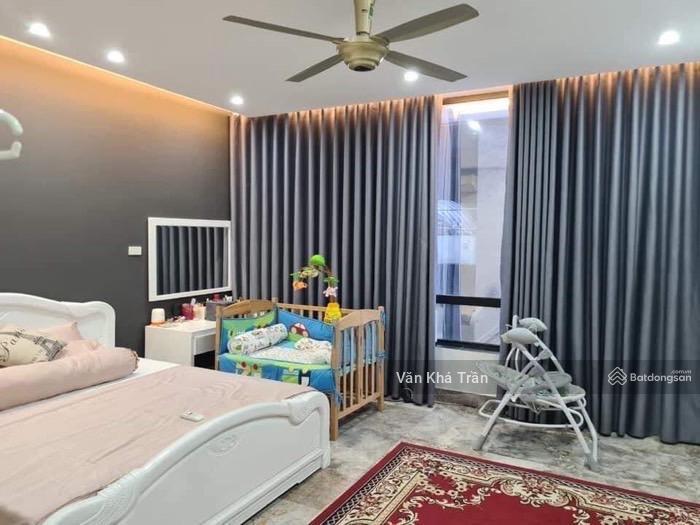 Bán nhà láng hạ ô tô vỉa hè 8 tầng thang máy 60m2, giá 34,5 tỷ
