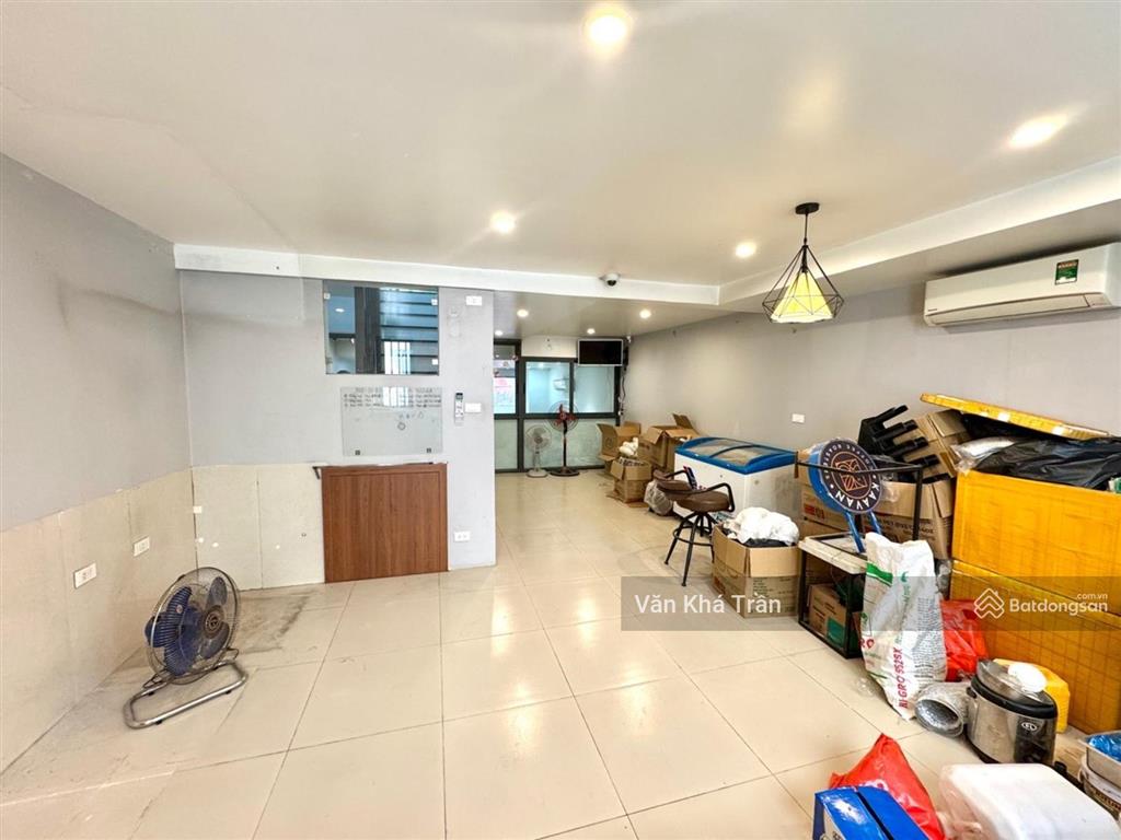 Bán nhà hoàng cầu phân lô ô tô tránh gần phố 60m2 giá 26 tỷ