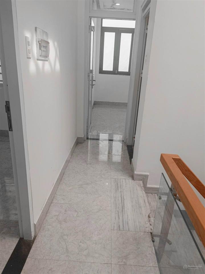 Nhà lê đức thọ  sát mặt tiền  65m  2 tầng  chỉ 4.6 tỷ