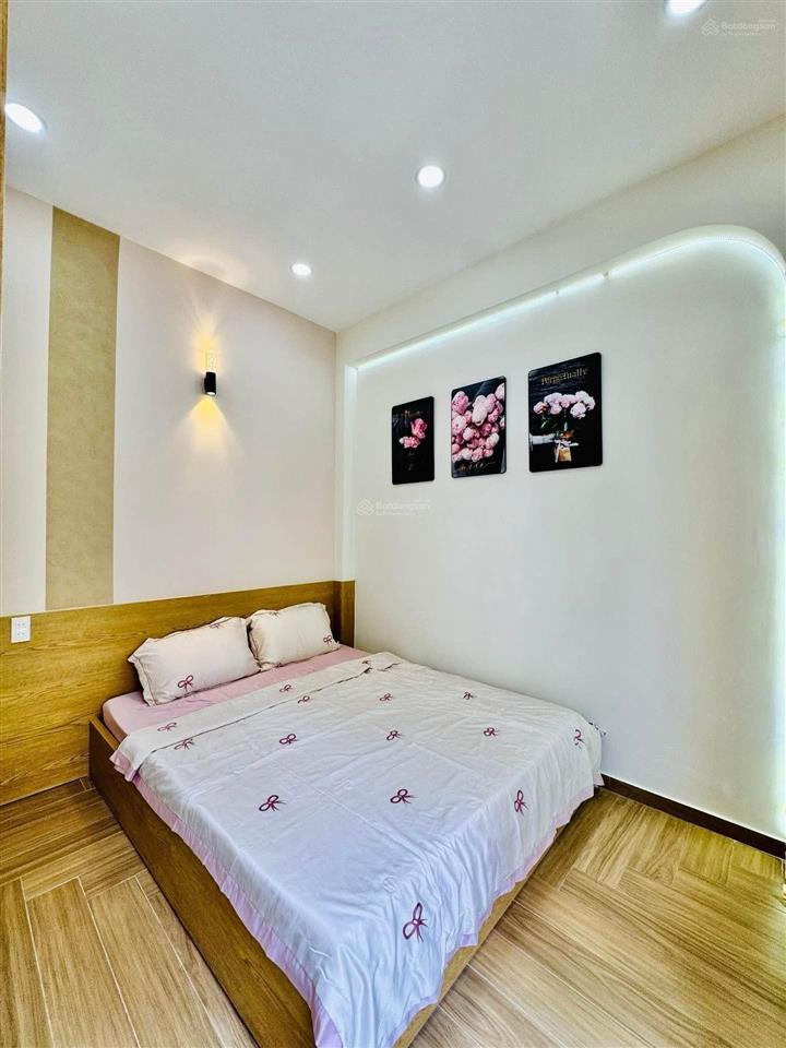 Gần 60m ngang 4.5m sổ vuông a4 full nội thất cao cấp 8,45 tỷ