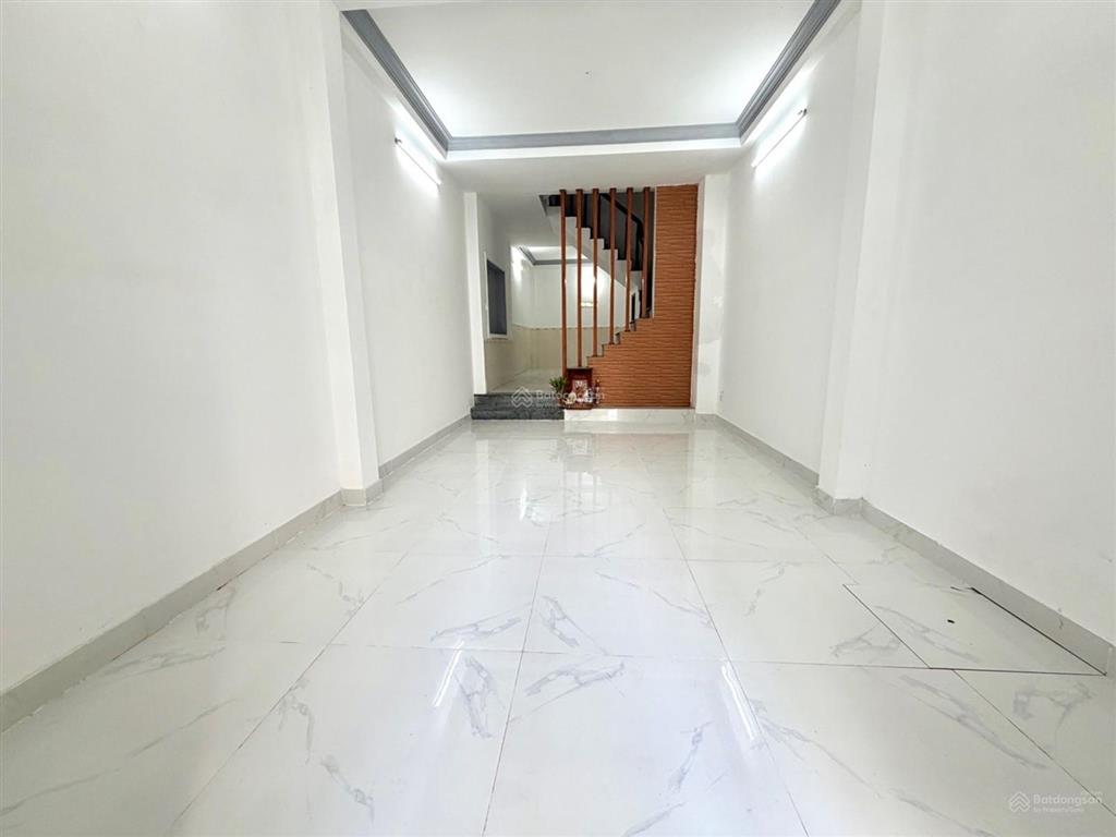 Mặt tiền chợ hạnh thông tây kinh doanh đỉnh 4 tầng