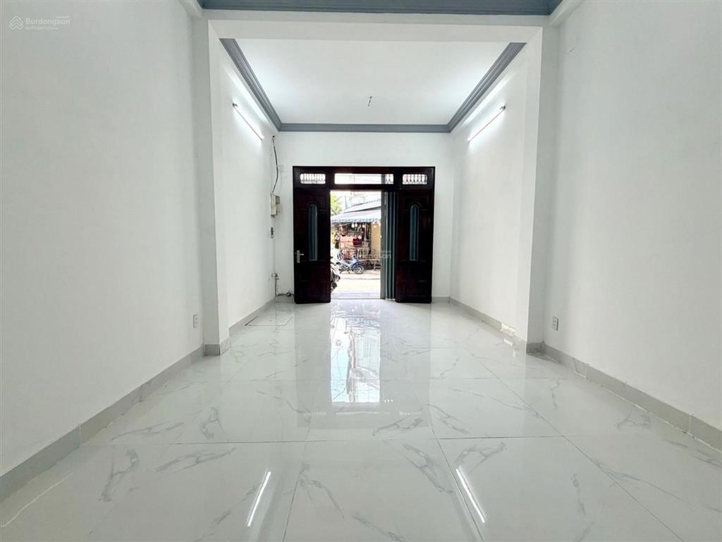 Mặt tiền chợ hạnh thông tây kinh doanh đỉnh 4 tầng