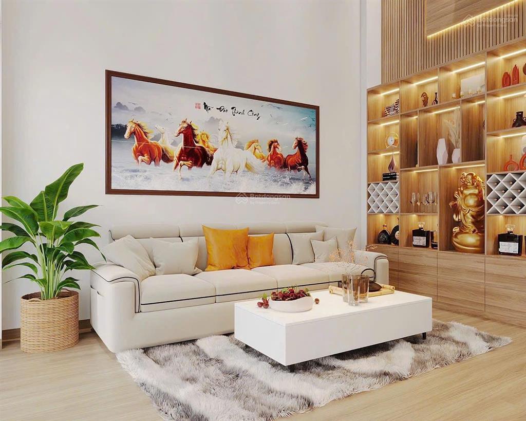Bán nhà 4 tầng dân xây kiên cố