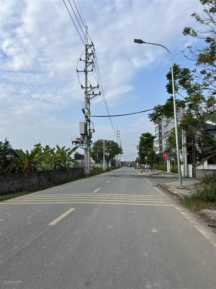 Đất đấu giá  vị trí đẹp  kinh doanh tốt