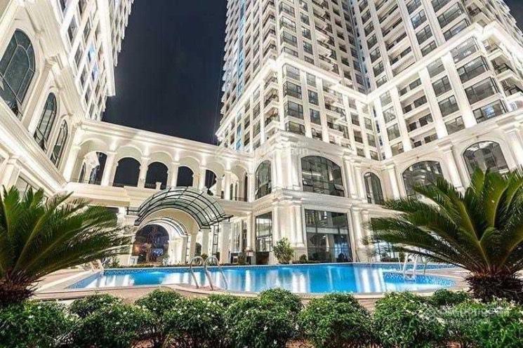 Cần bán căn góc 3ngủ 90m2 tòa sunshine riverside tây hồ. tầng cao view bể bơi thoáng sáng.