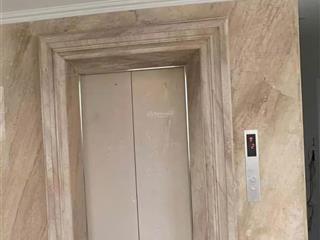 Nhà mình cho thuê nhà đẹp, sát đội cấn, giang văn minh, đốc ngữ, pccc, thang máy 96m2* 5t 31 tr