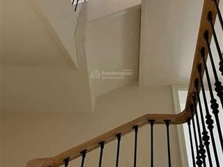 Chính chủ tôi cho thuê nhà đẹp, thang máy, 91m2, 5t giáp hoàng quốc việt, tô hiệu, nghĩa tân, 26tr