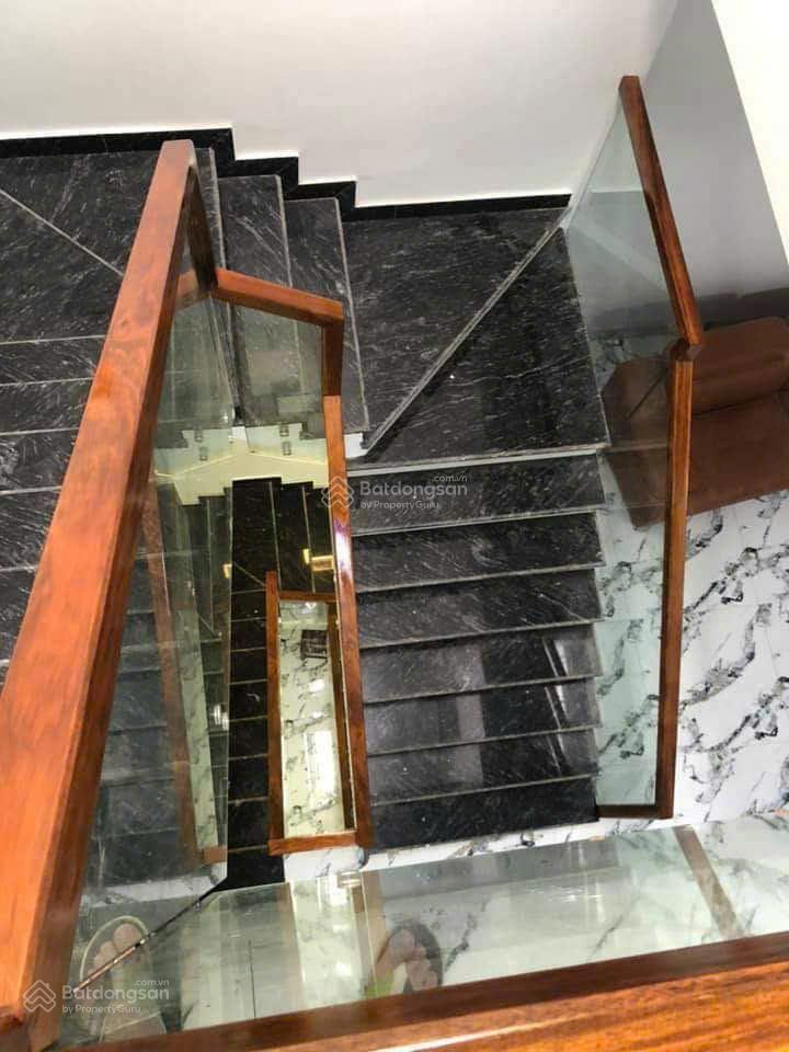 Mình chính chủ cho thuê nhà mới, giáp linh lang, đào tấn, phan kế bính, thang máy, 115m2x 5t*37 tr