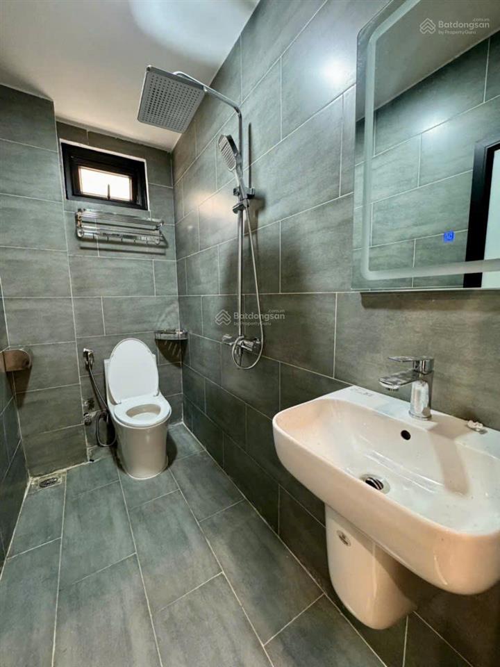 Chính chủ mình cho thuê nhà, 112m2 6t, gần bạch mai, lạc trung, võ thị sáu45 tr, kd, vp, nhà hàng