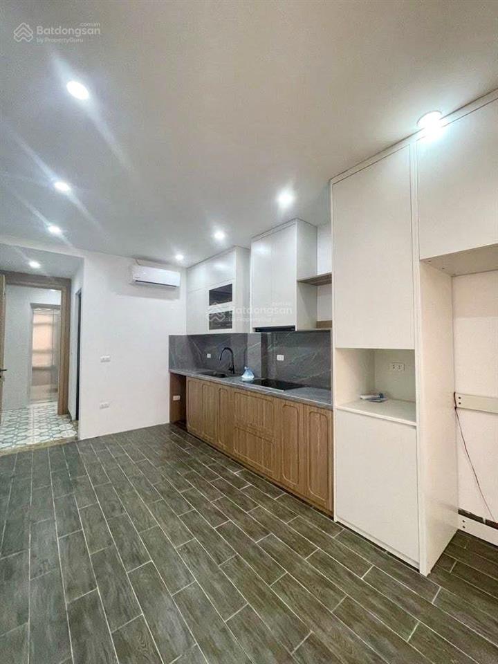 Bán nhà phố quan nhândt37m2x6tthang máyfull nội thấtngõ rộngsát phốxây mớigiá 12.9 tỷ