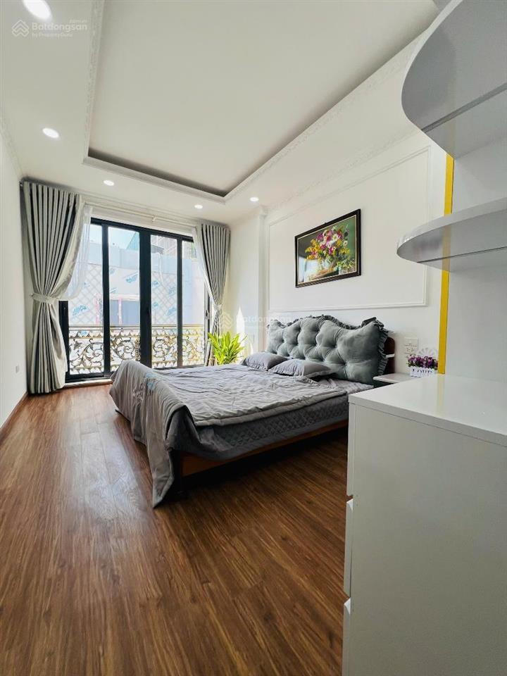 Bán nhà ngõ 43 chùa bộc đống đa 7 tầng thang máy vị trí đắc địa dt 46m mt 5m giá 18,5 tỷ