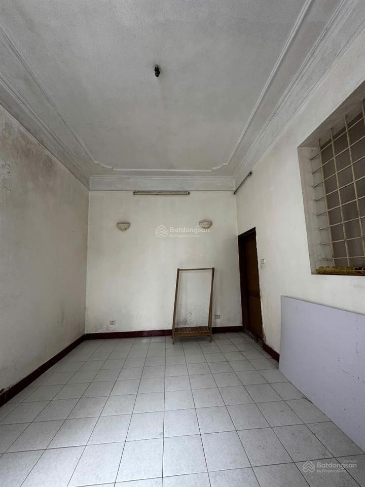 Bán nhà ngõ 12 nguyễn phúc laiđống đa phân lô  ô tô vào nhà  dt 60m 5 tầng mt 5m giá chào 29tỷ